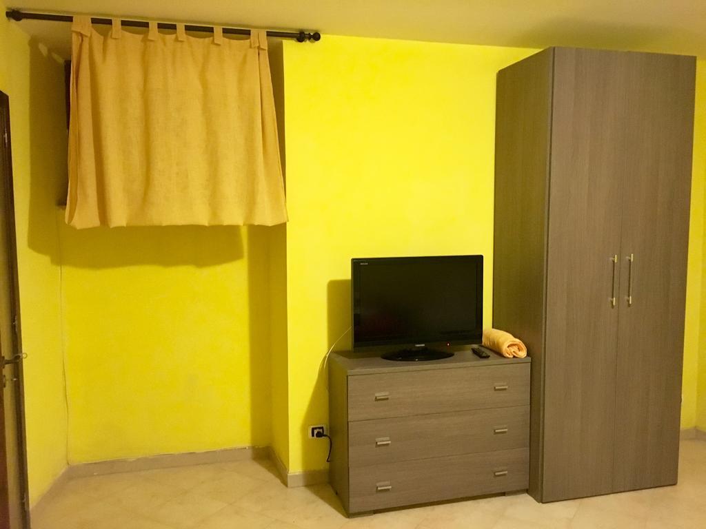 B&B Il Vicoletto Catanzaro Bagian luar foto